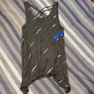 NWT Apt. 9 Green And White Striped Tank Top